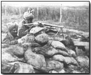 Indian machine gun team